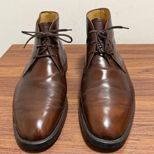 Tod’s Dark Brown Leather Ankle Boot. Size 10.